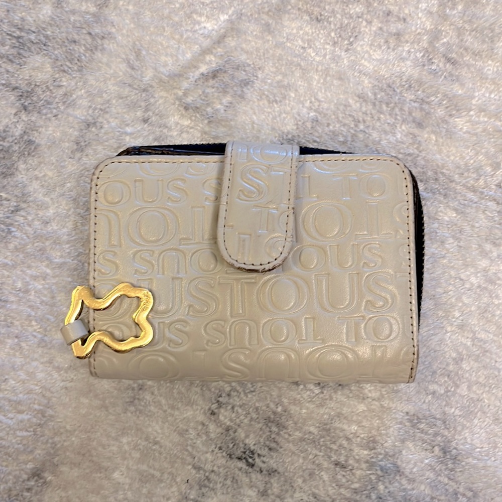 Tous wallet